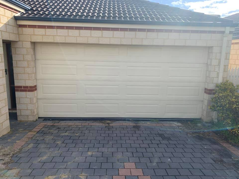 garage door repair and services in Perth